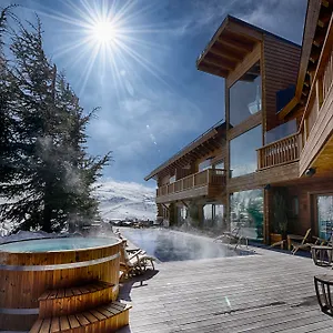 El Lodge, & 5* Sierra Nevada